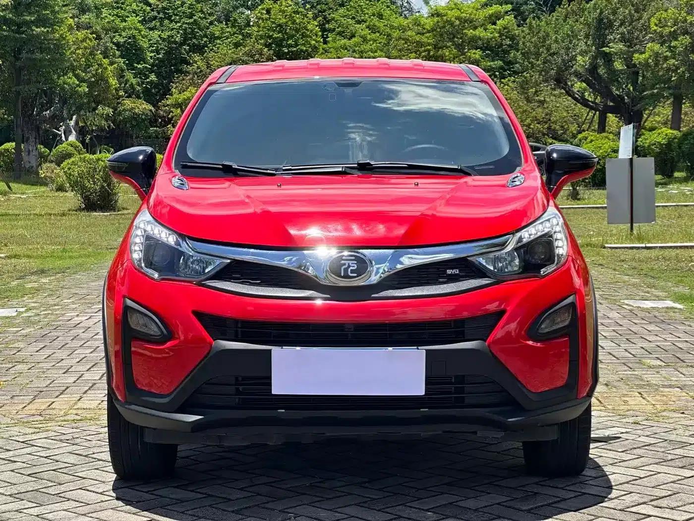 2017 Yuan 1.5L Automatic Cool and Stylish Model — миниатюра 2