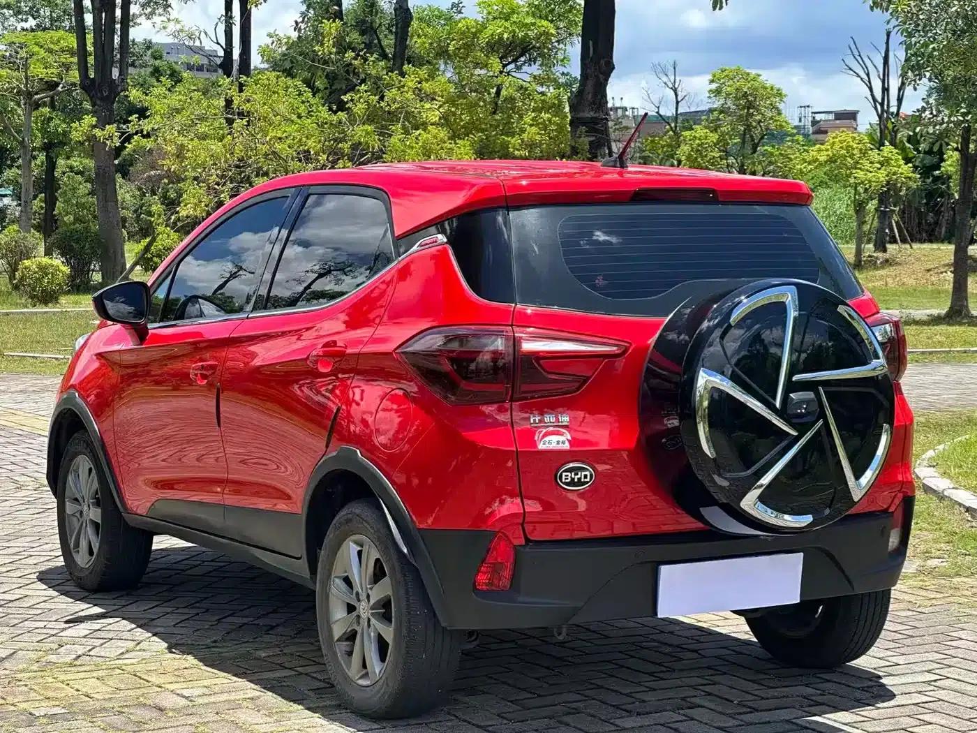 2017 Yuan 1.5L Automatic Cool and Stylish Model — миниатюра 11