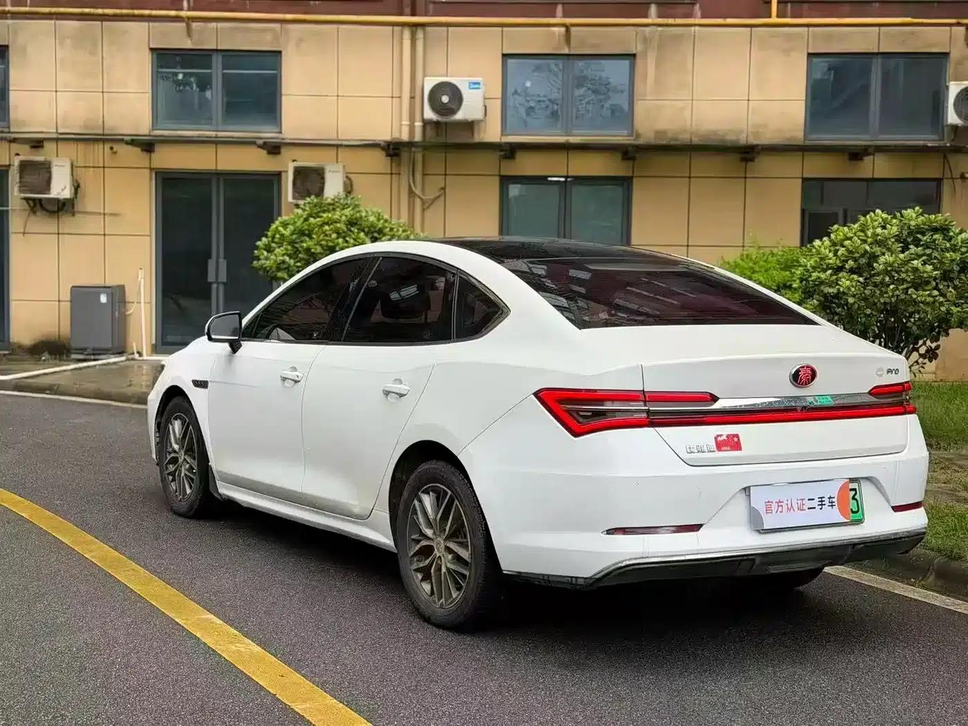 Qin Pro New Energy 2019 EV Super Edition High-Power Intelligent Connectivity Leading Model — миниатюра 5