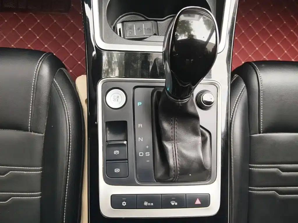 Qin 2019 1.5L Automatic Deluxe Edition — миниатюра 14