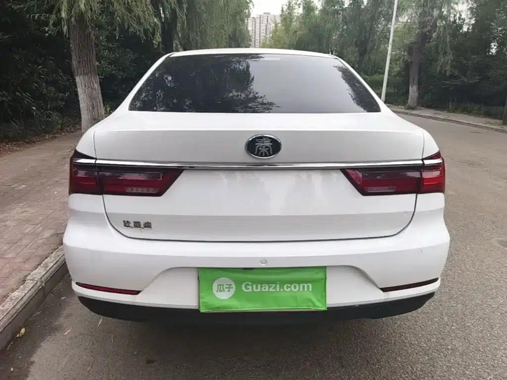 Qin 2019 1.5L Automatic Deluxe Edition — миниатюра 6