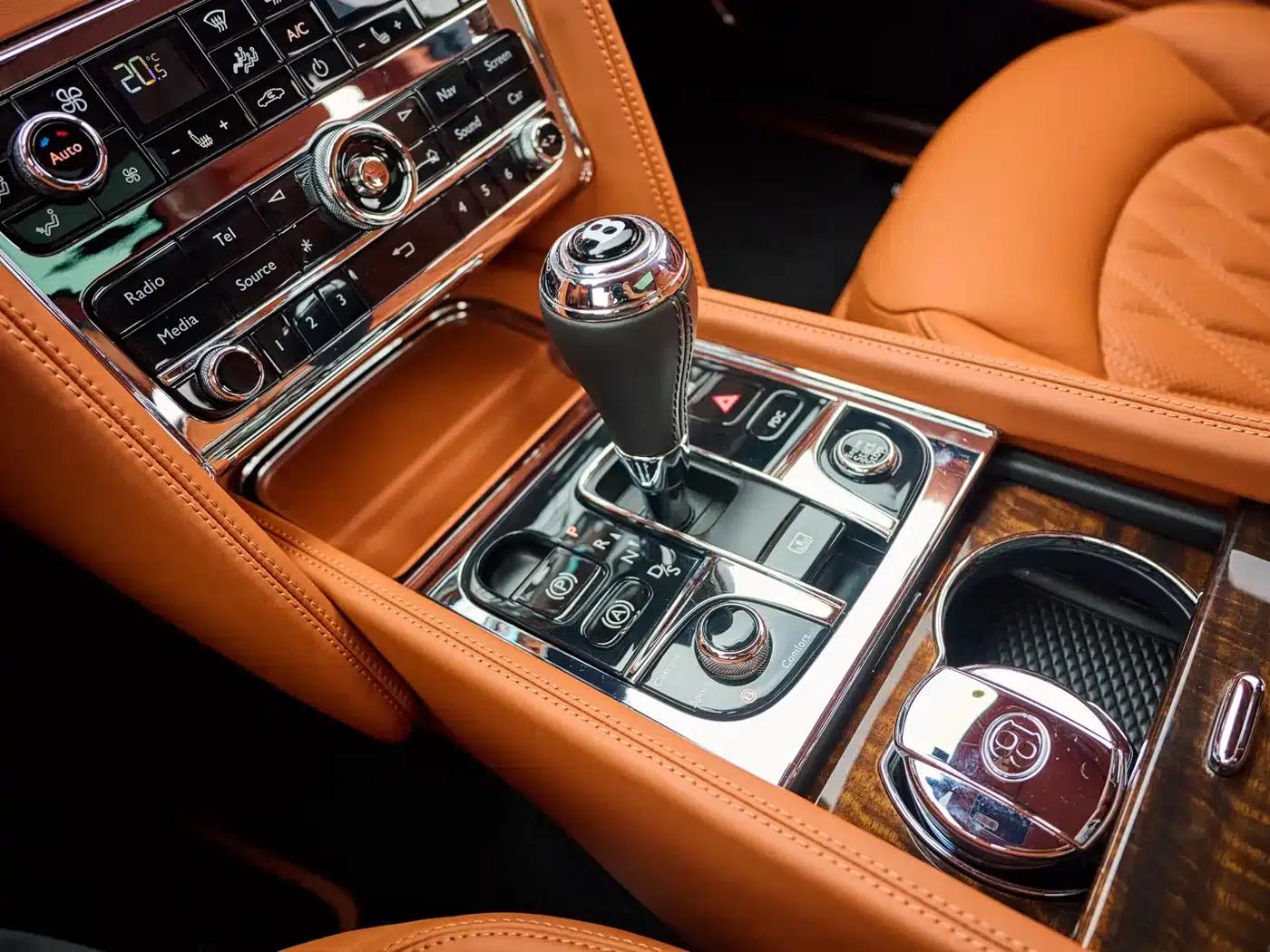 Mulsanne 2017 6.8T Long Wheelbase — миниатюра 16