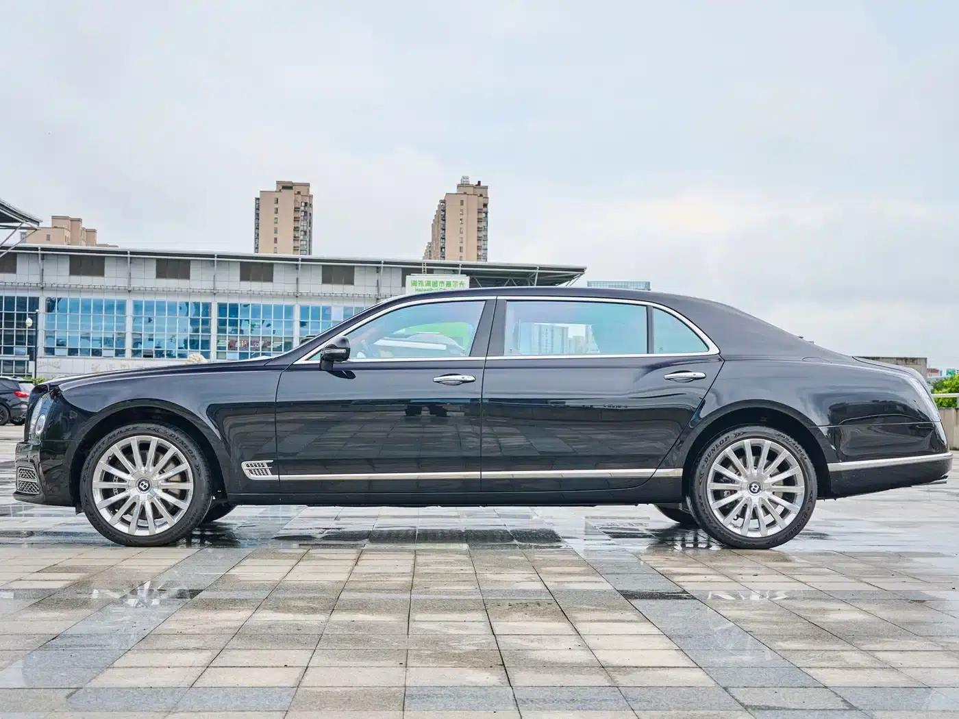 Mulsanne 2017 6.8T Long Wheelbase — миниатюра 6