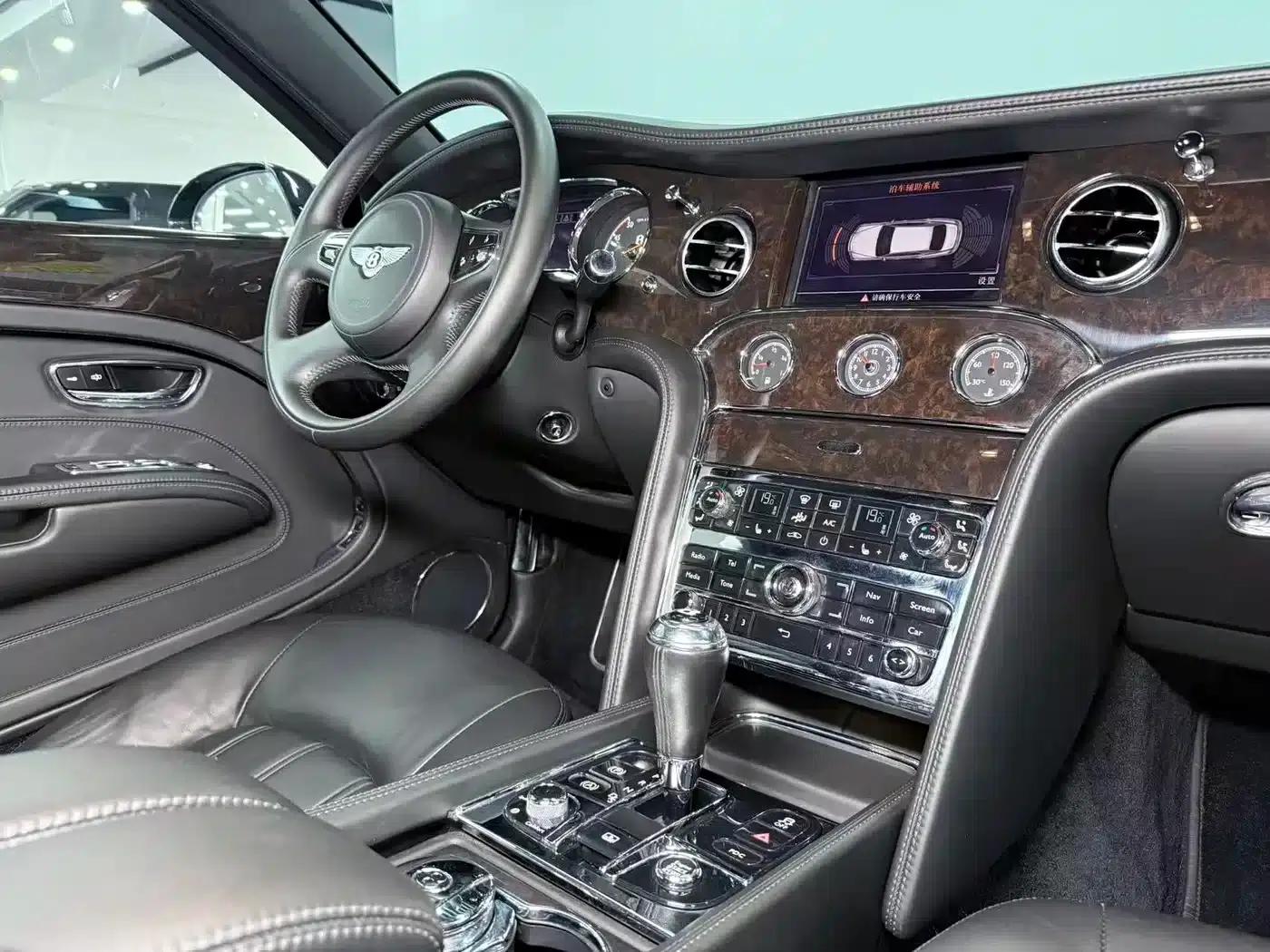 Mulsanne 2014 6.8T Four Seasons Edition — миниатюра 12