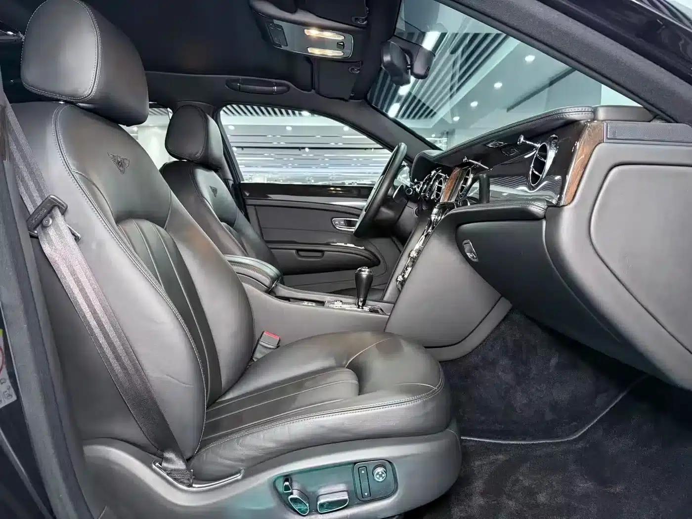 Mulsanne 2014 6.8T Four Seasons Edition — миниатюра 10