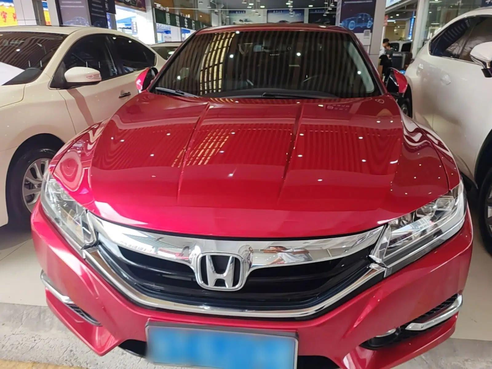 Honda Spirior 2017 2.0L Comfort Edition — миниатюра 2