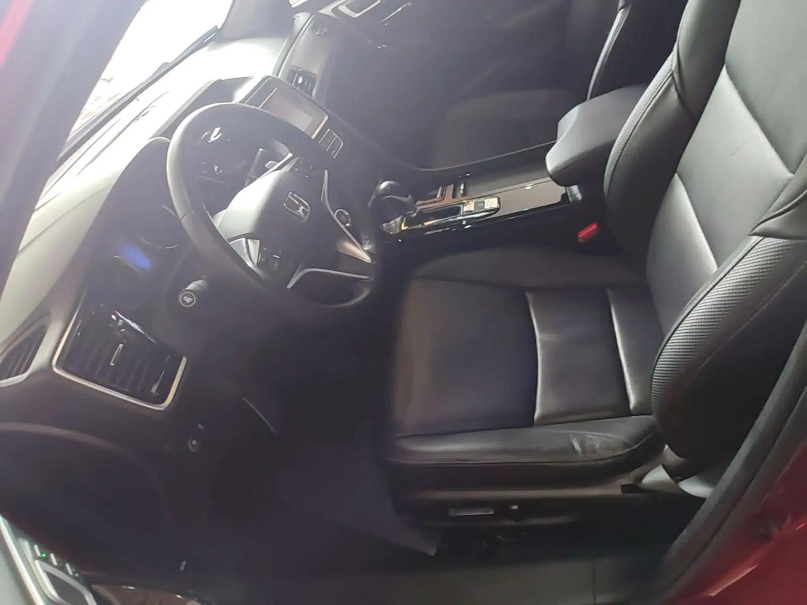 Honda Spirior 2017 2.0L Comfort Edition — миниатюра 17