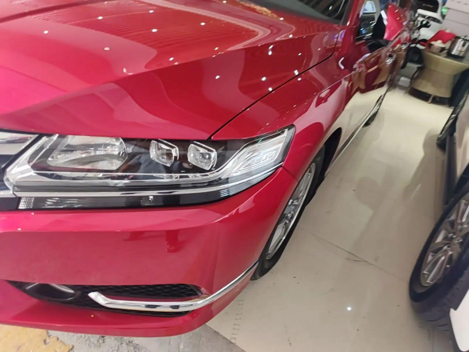 Honda Spirior 2017 2.0L Comfort Edition — миниатюра 8