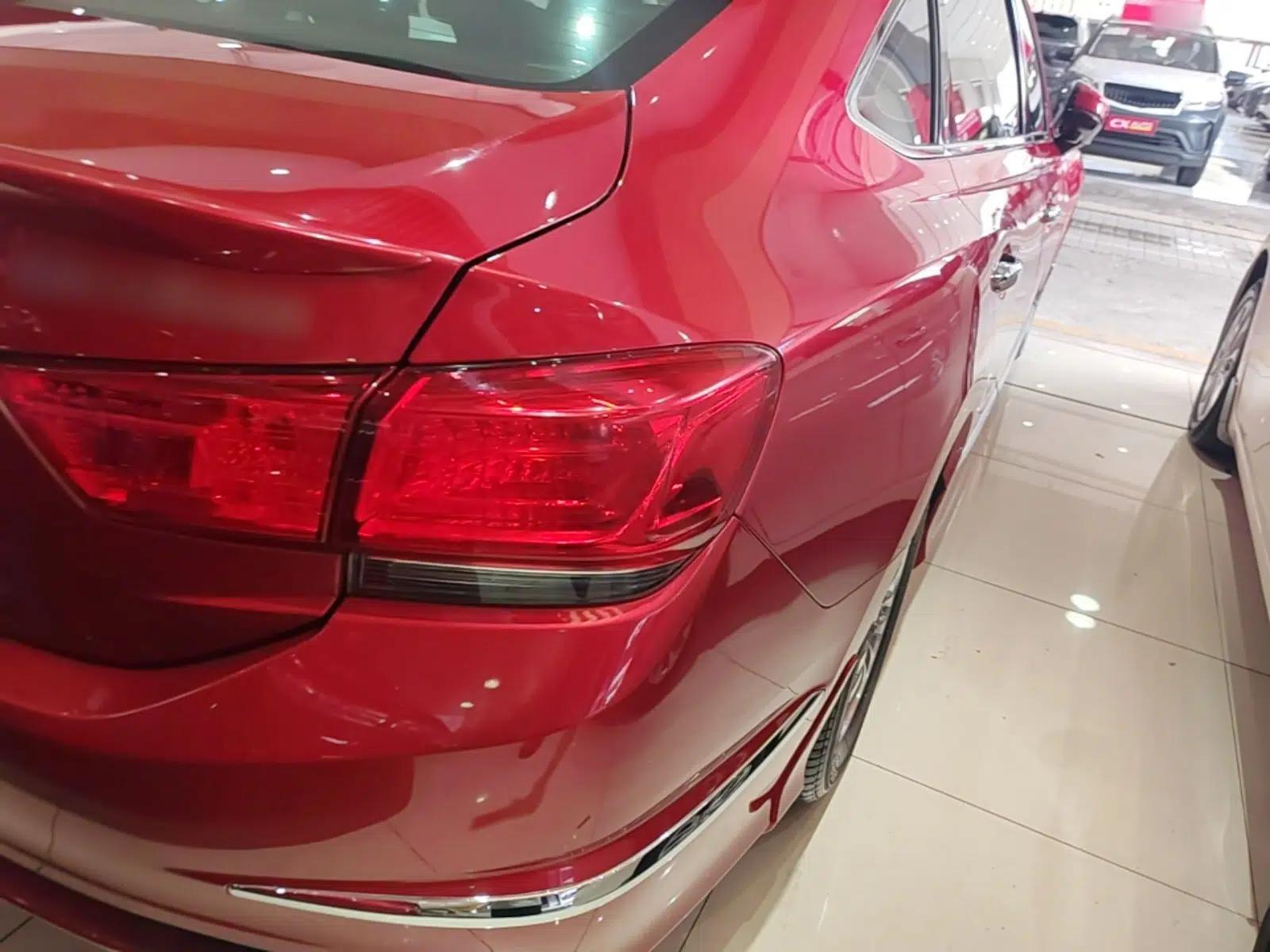 Honda Spirior 2017 2.0L Comfort Edition — миниатюра 9