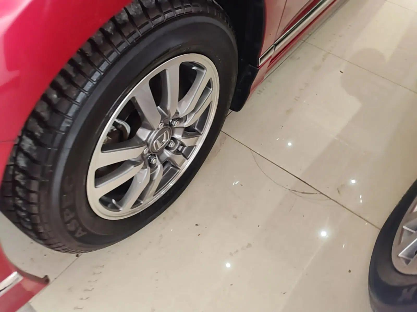 Honda Spirior 2017 2.0L Comfort Edition — миниатюра 10