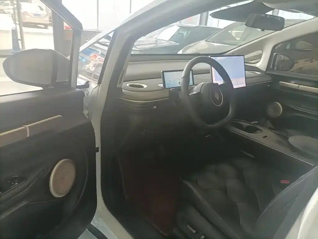Baojun Cloud 2023 460 Max — миниатюра 16