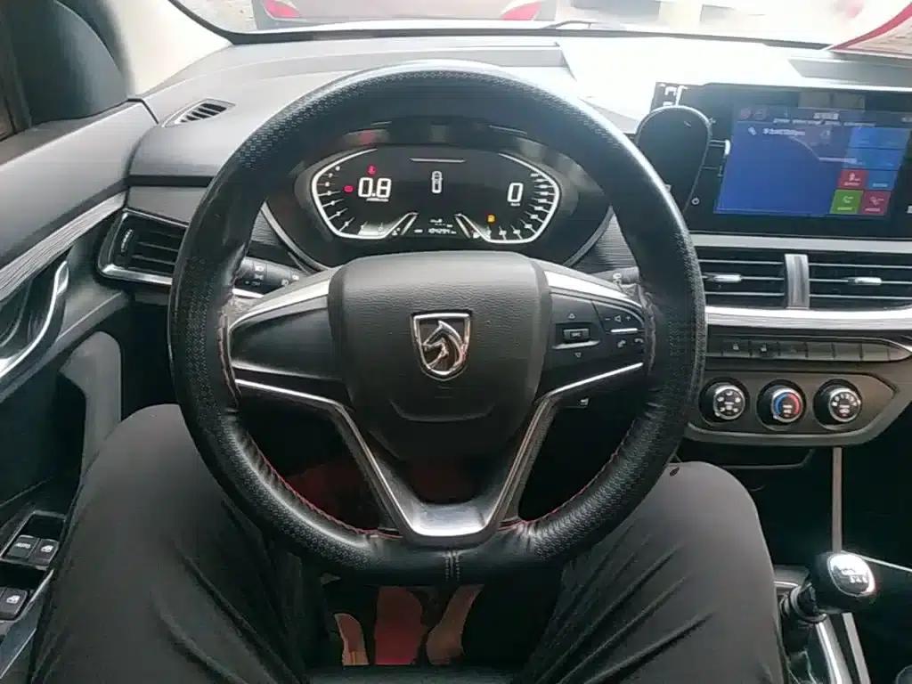 Baojun 360 2018 1.5L Manual Elite (National V Emission Standard) — миниатюра 11