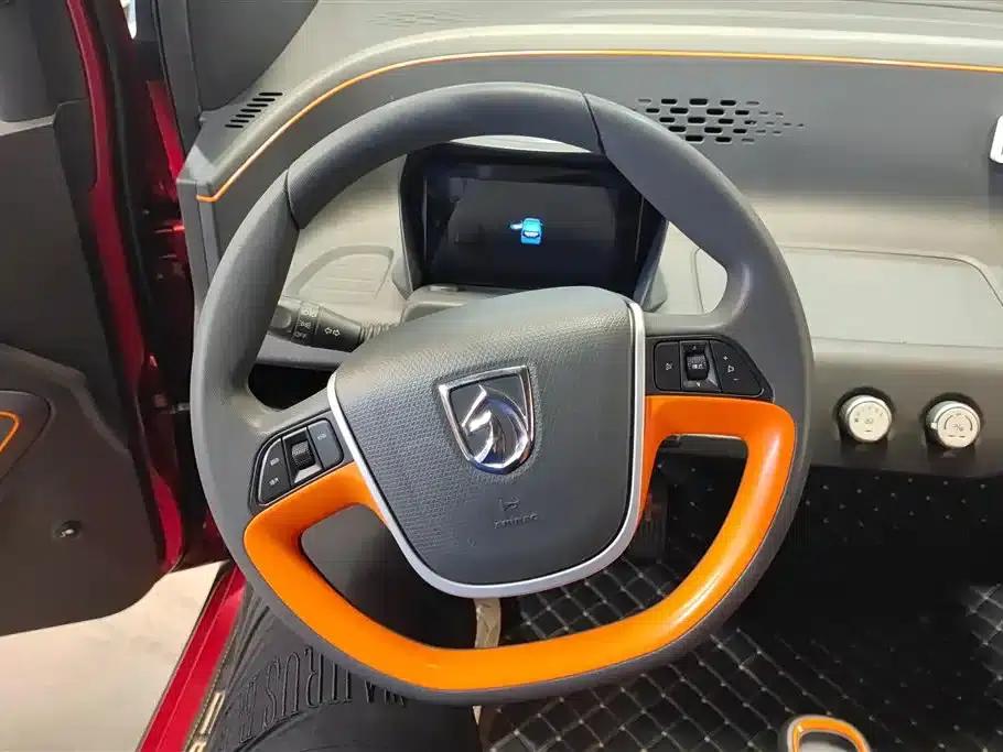 Baojun E100 2020 Model 305KM Smart Edition — миниатюра 15