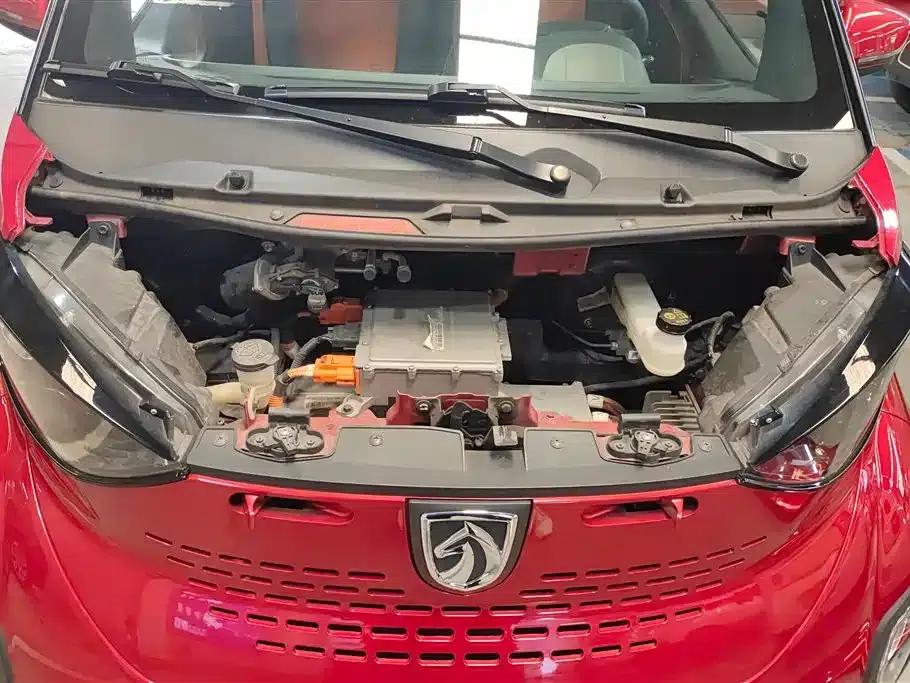 Baojun E100 2020 Model 305KM Smart Edition — миниатюра 10