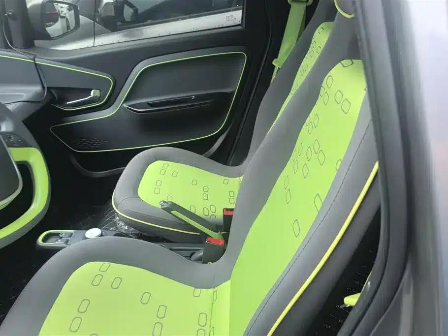 Baojun E100 2019 Model 250KM Smart Edition — миниатюра 11