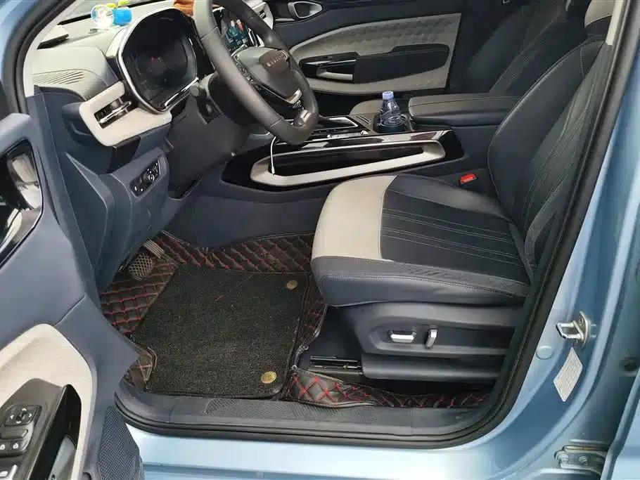 Baojun RM-5 2019 1.5T CVT 24-hour online luxury 6-seater — миниатюра 9