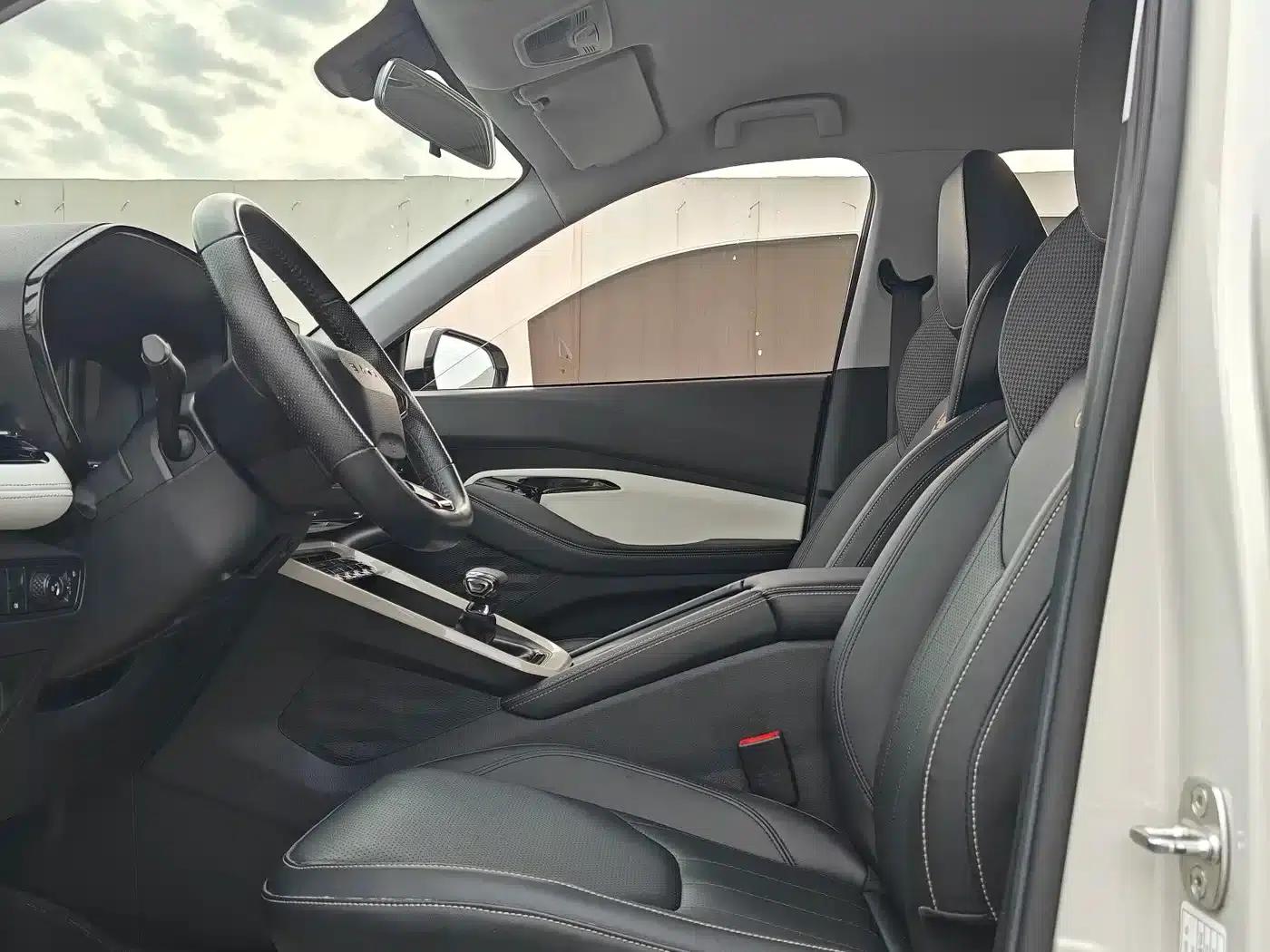 Baojun RS-3 2022 SOODA 1.5T CVT Super Edition — миниатюра 6