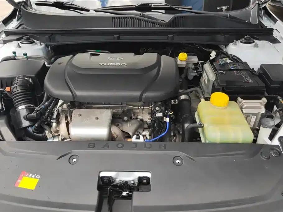 Baojun RC-6 2019 1.5T CVT 24-Hour Online Elite Edition — миниатюра 10
