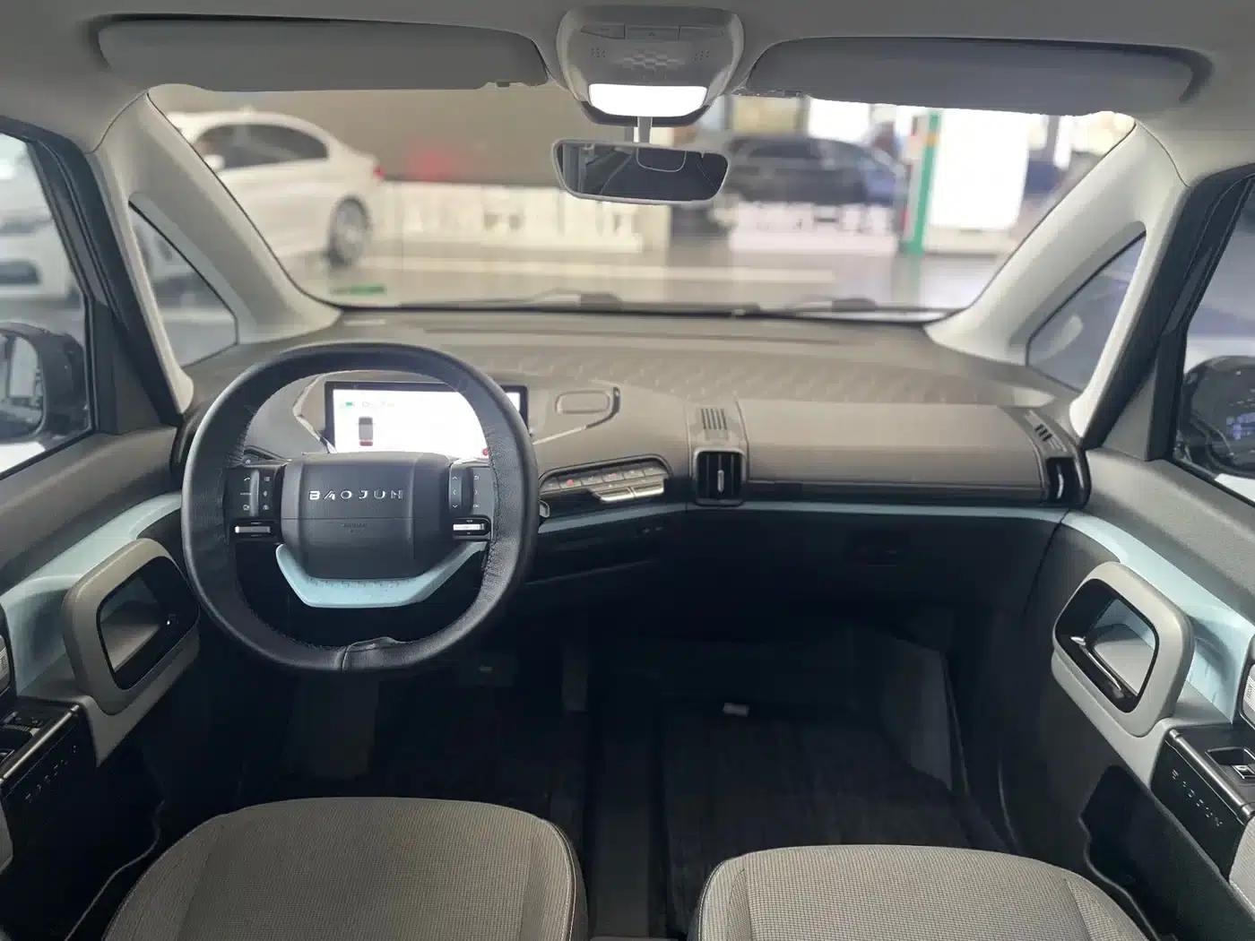 Baojun E300 2020 Plus Interstellar Intelligent Driving Edition — миниатюра 11