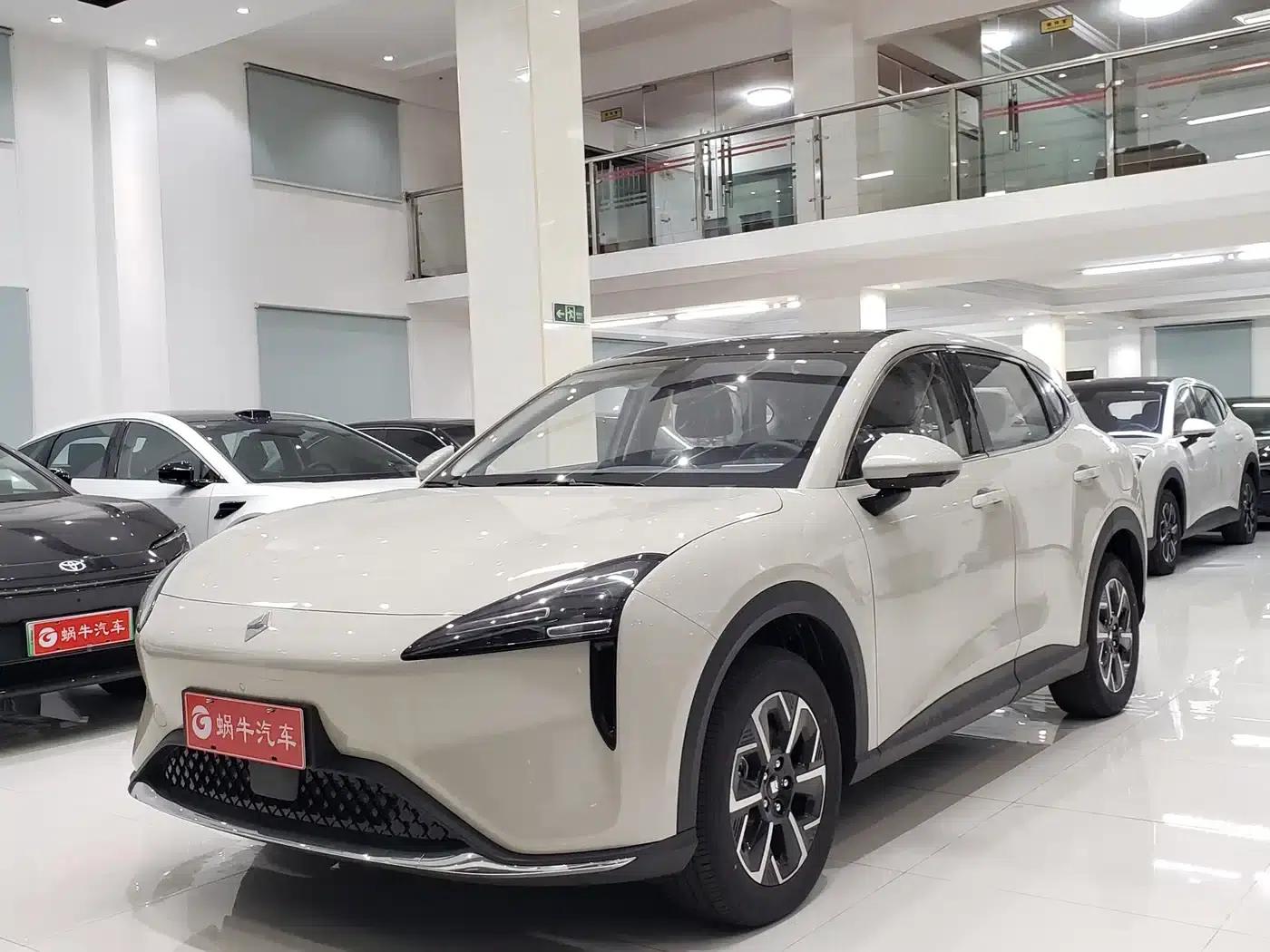Baojun E6 2026 500km Enjoy Edition — миниатюра 1
