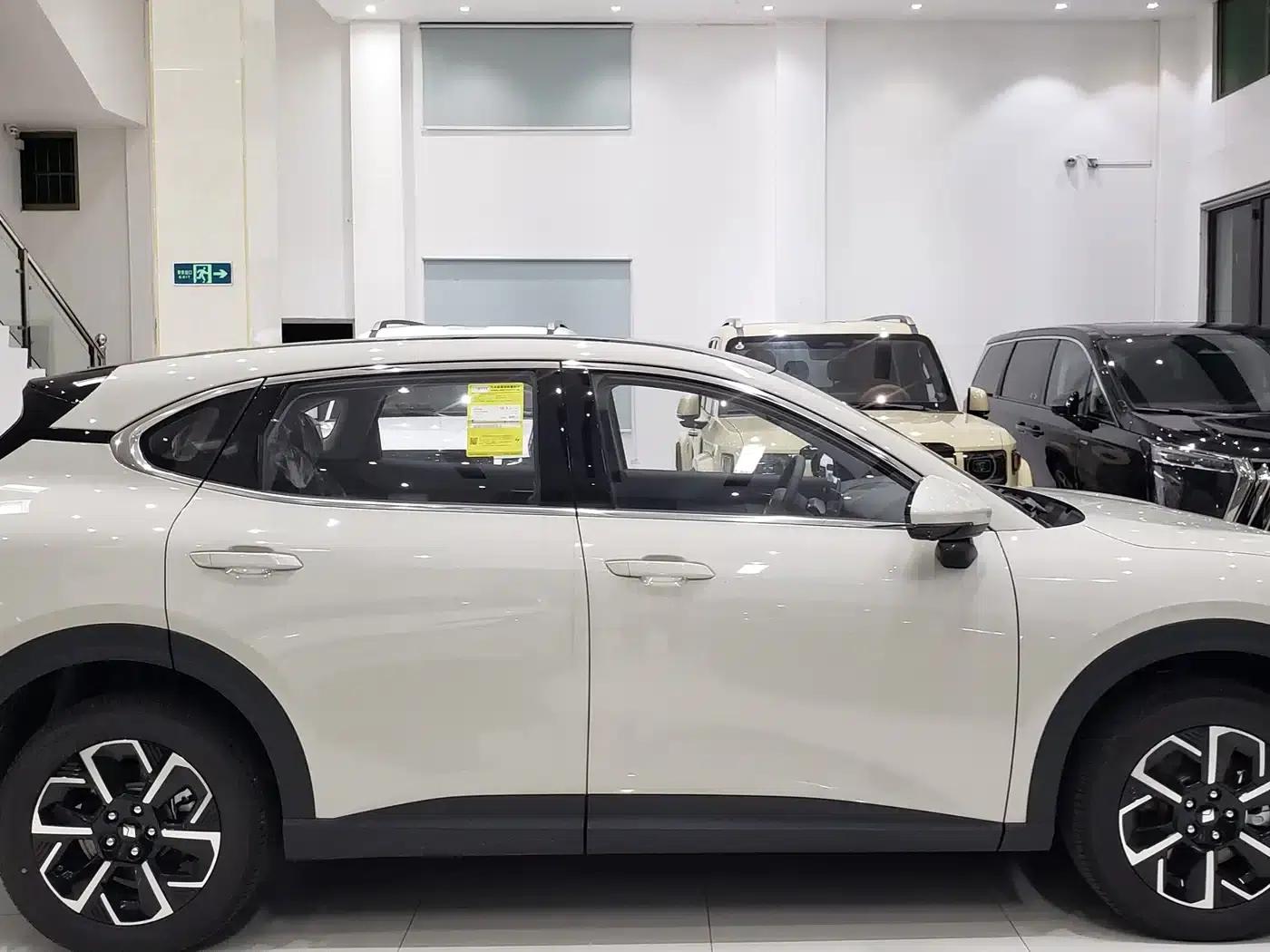 Baojun E6 2026 500km Enjoy Edition — миниатюра 14