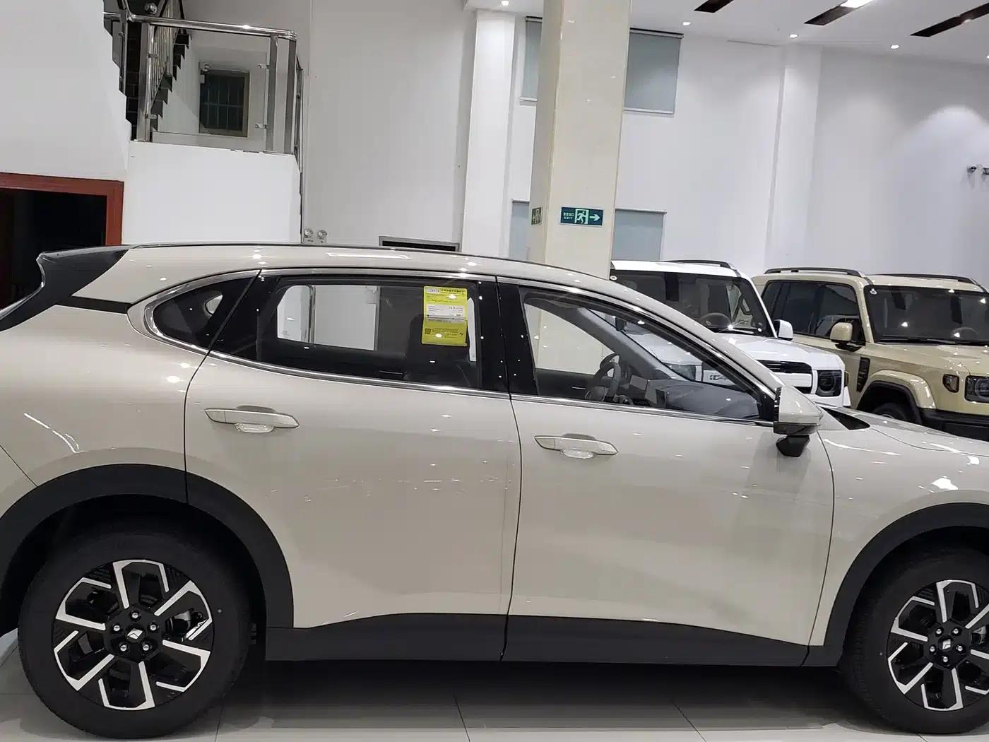 Baojun E6 2026 500km Enjoy Edition — миниатюра 13