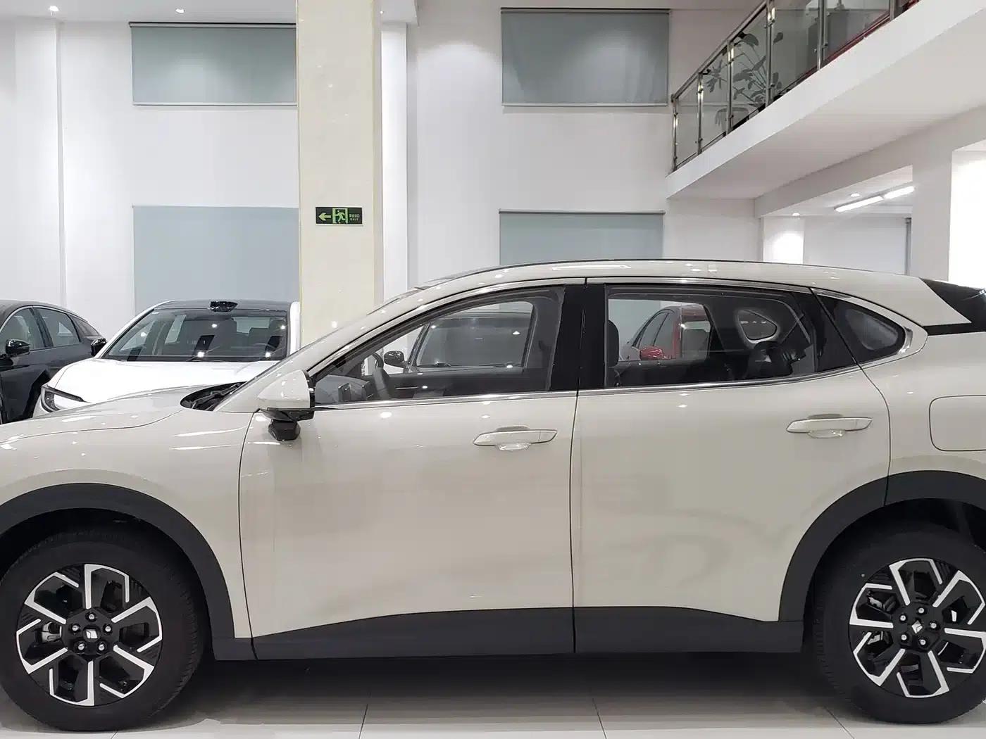 Baojun E6 2026 500km Enjoy Edition — миниатюра 14