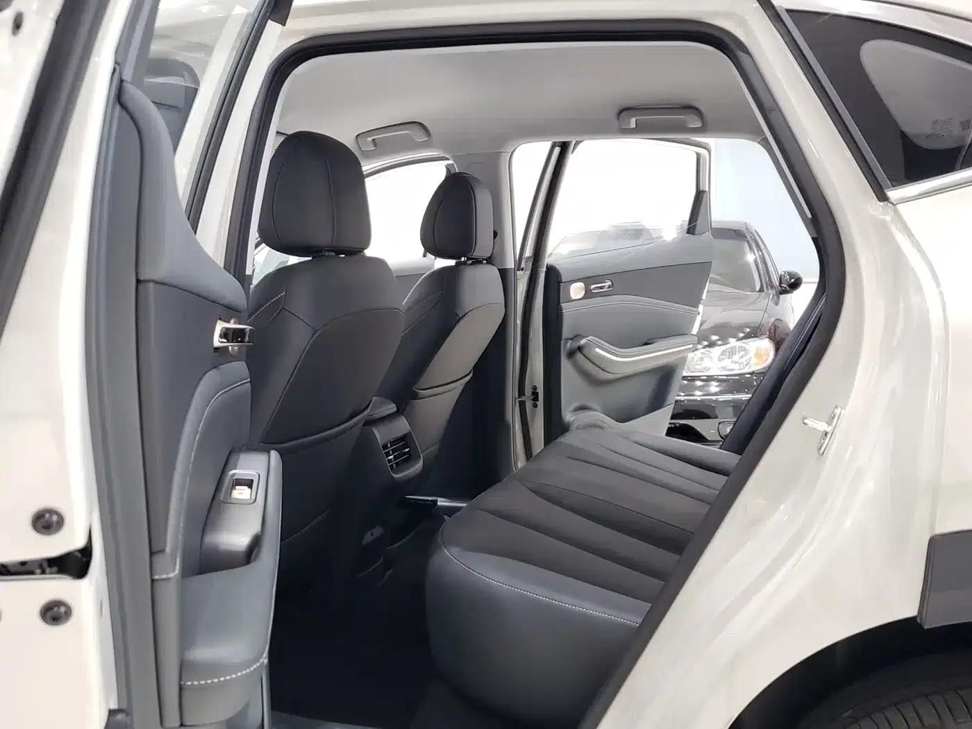 Baojun E6 2026 500km Enjoy Edition — миниатюра 9