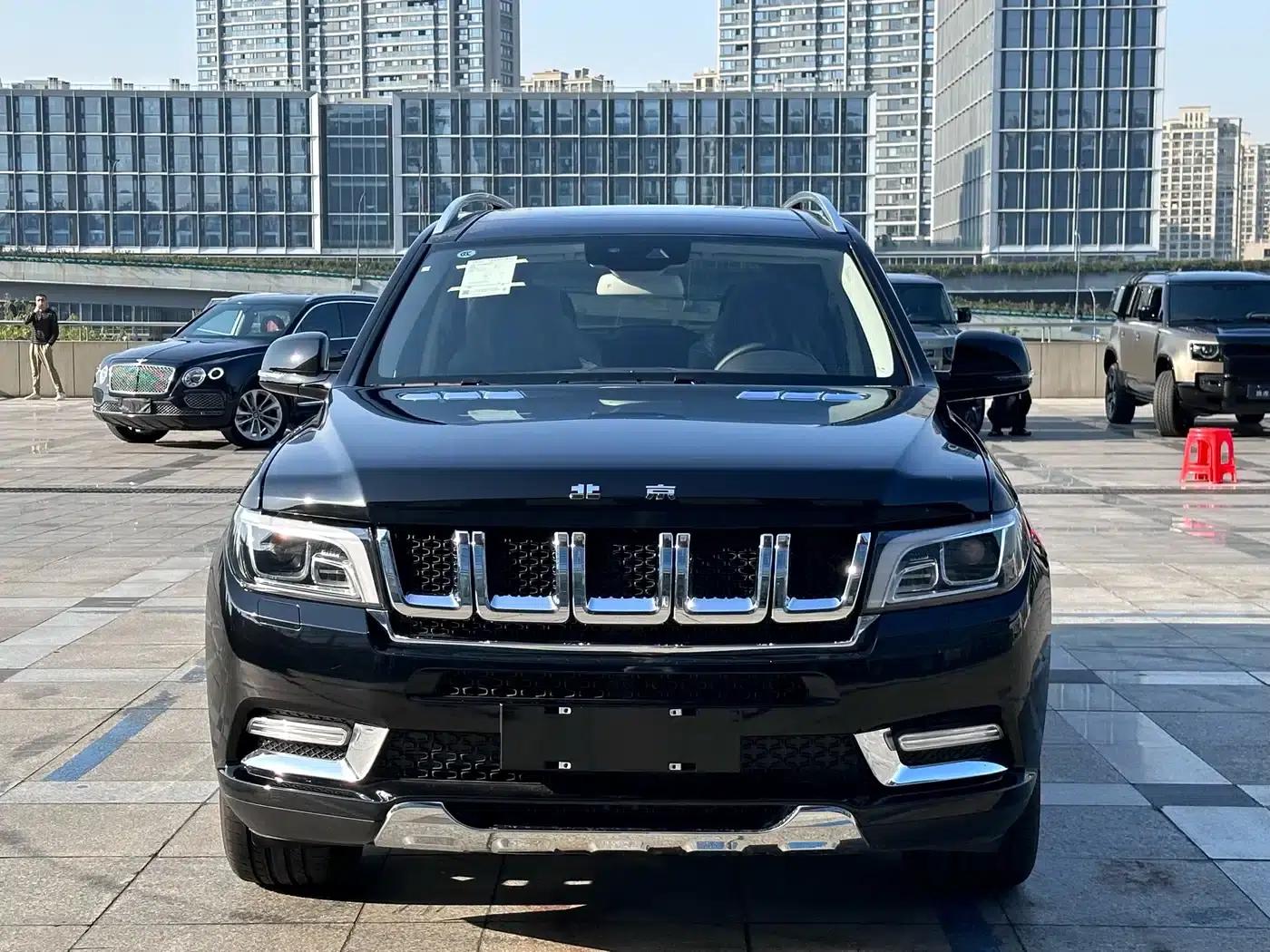 Beijing BJ90 2021 4.0T Premium Edition — миниатюра 1