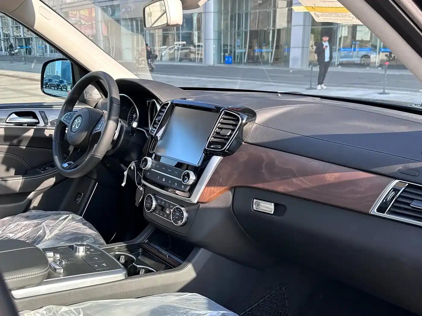Beijing BJ90 2021 4.0T Premium Edition — миниатюра 5