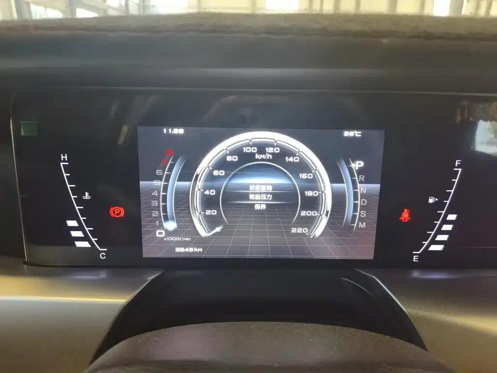 Bestune T77 2023 1.5T Automatic Luxury Edition — миниатюра 12
