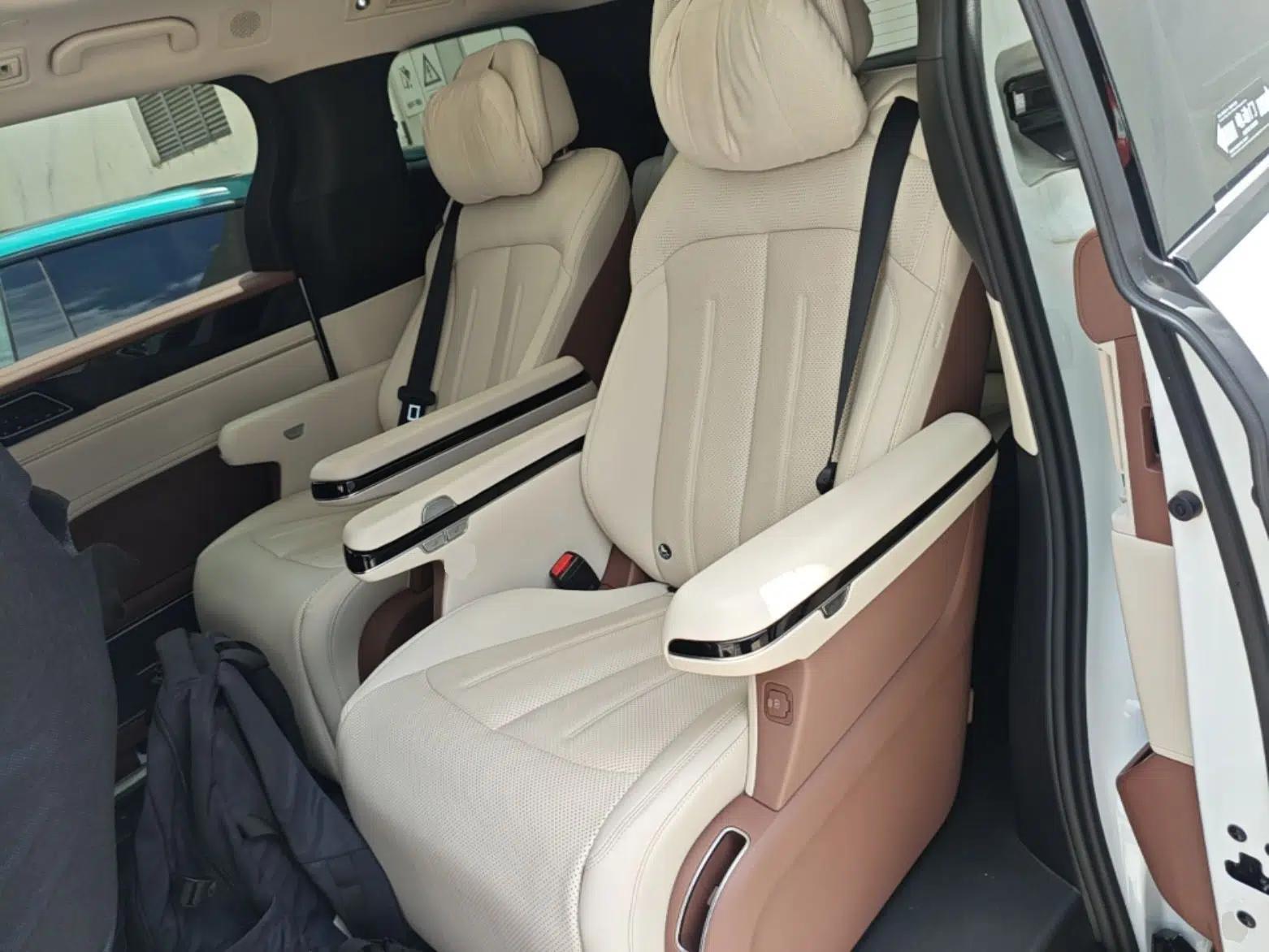 BYD Xia 2025 DM-i 1.5T 180km Excellence Model — миниатюра 20
