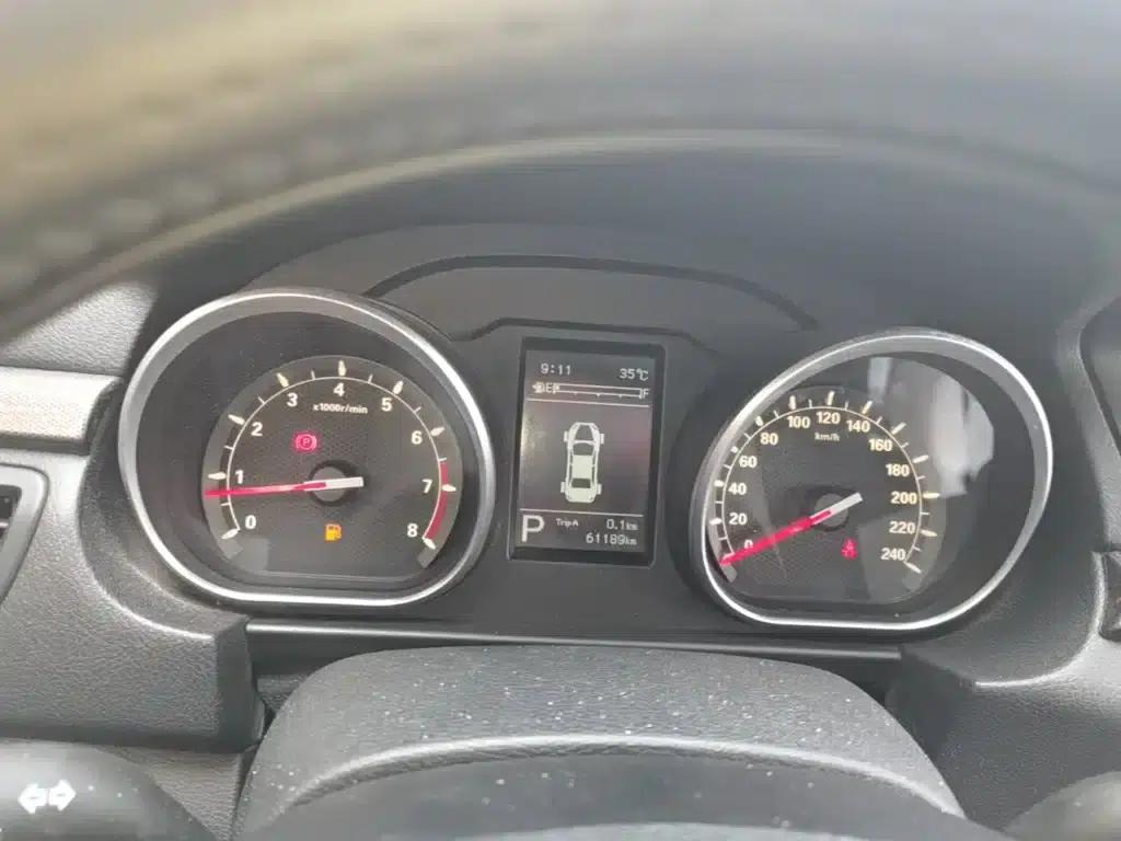 Bestune B50 2018 1.4T Automatic 20th Anniversary Edition — миниатюра 12