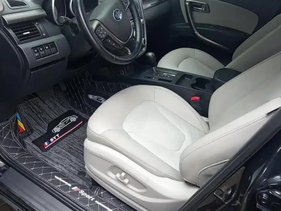 Besturn X80 2013 2.0L Automatic Luxury Edition — миниатюра 9