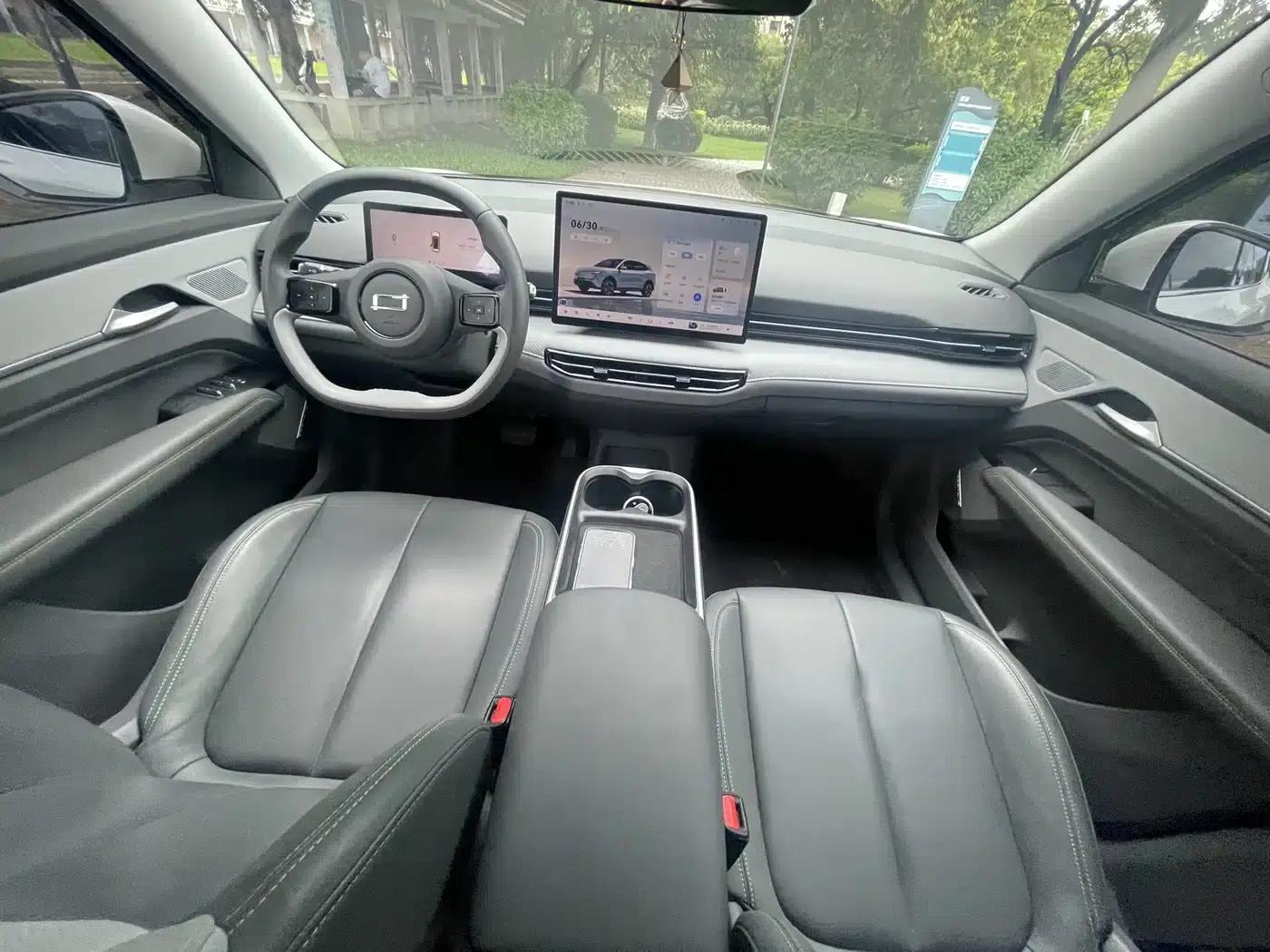 Yueyi 03 2025 Model 565km Enjoy Edition — миниатюра 12