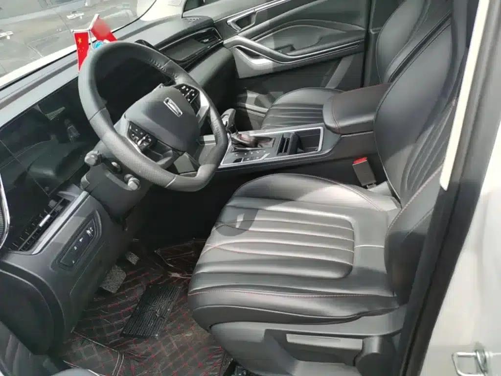 Bestune T55 2023 1.5T Automatic Leap Forward Edition — миниатюра 15