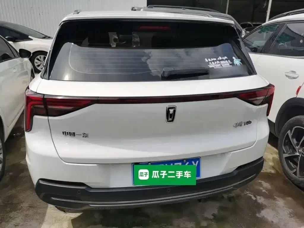 Bestune T55 2023 1.5T Automatic Leap Forward Edition — миниатюра 6