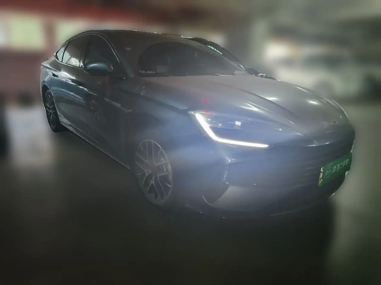 BYD Seal 07 DM-i 2025 Intelligent Driving Version DM-i 1.5L 125 km Luxury Edition — миниатюра 3