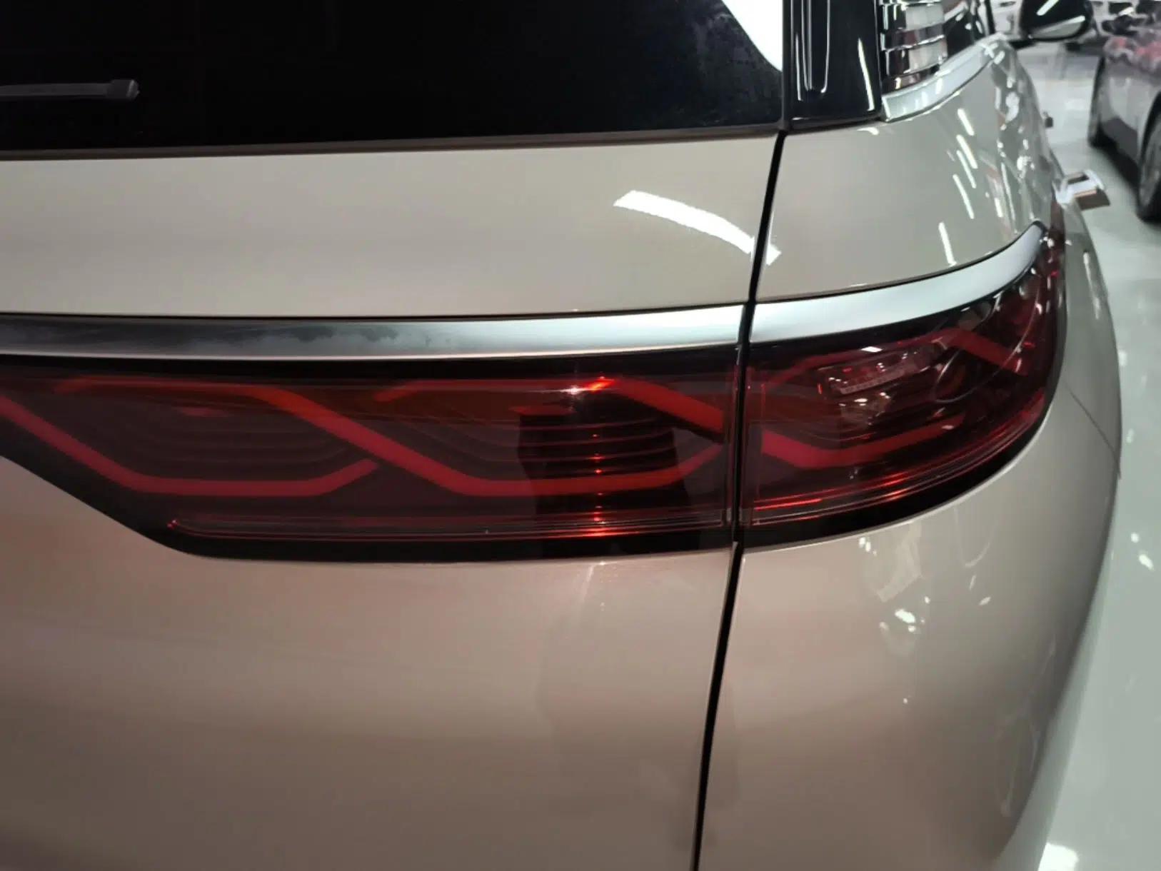 BYD Frigate 07 2023 DM-i 100KM Prestige Model — миниатюра 9