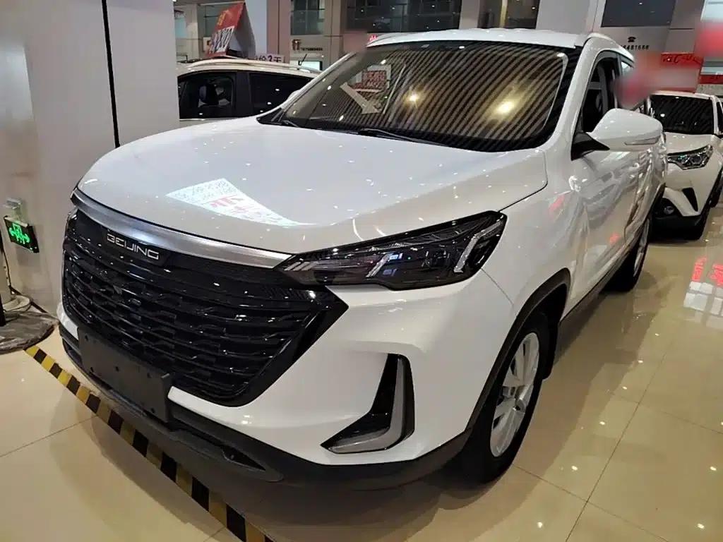 Beijing X3 2021 1.5T Manual Glory Edition — миниатюра 1
