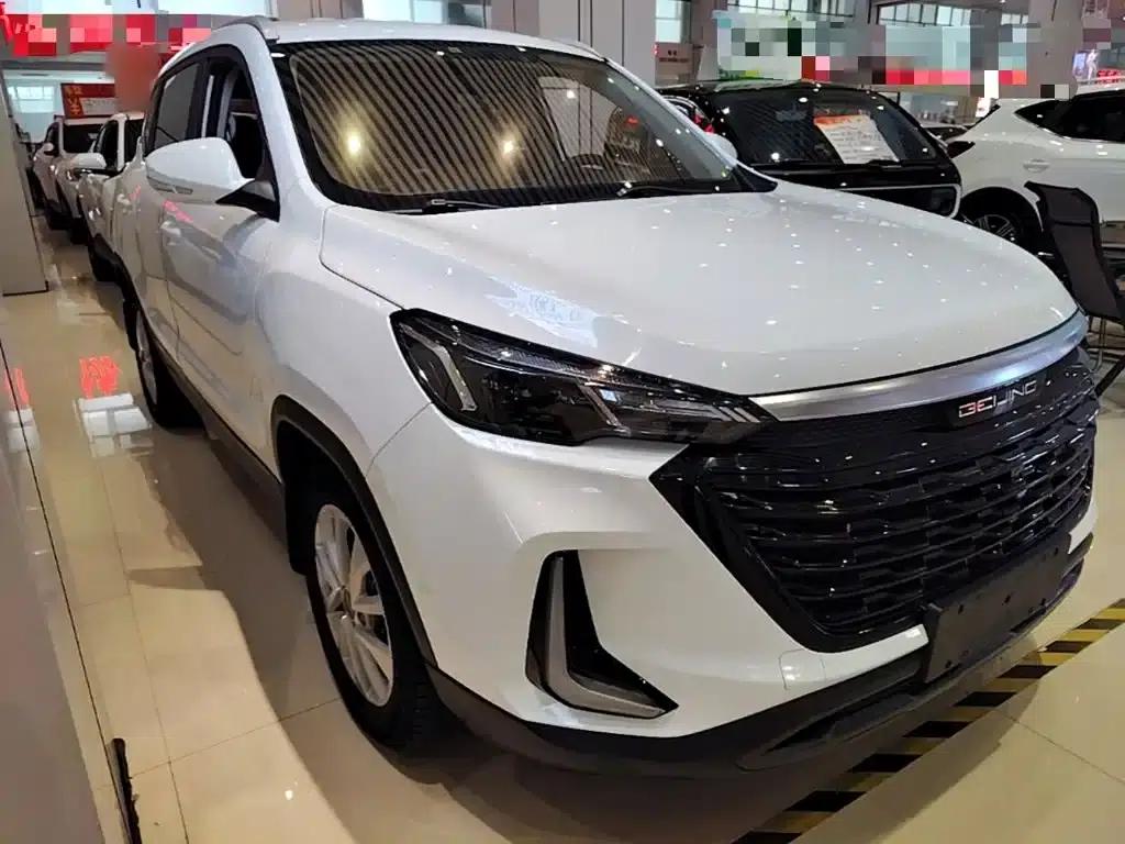 Beijing X3 2021 1.5T Manual Glory Edition — миниатюра 4