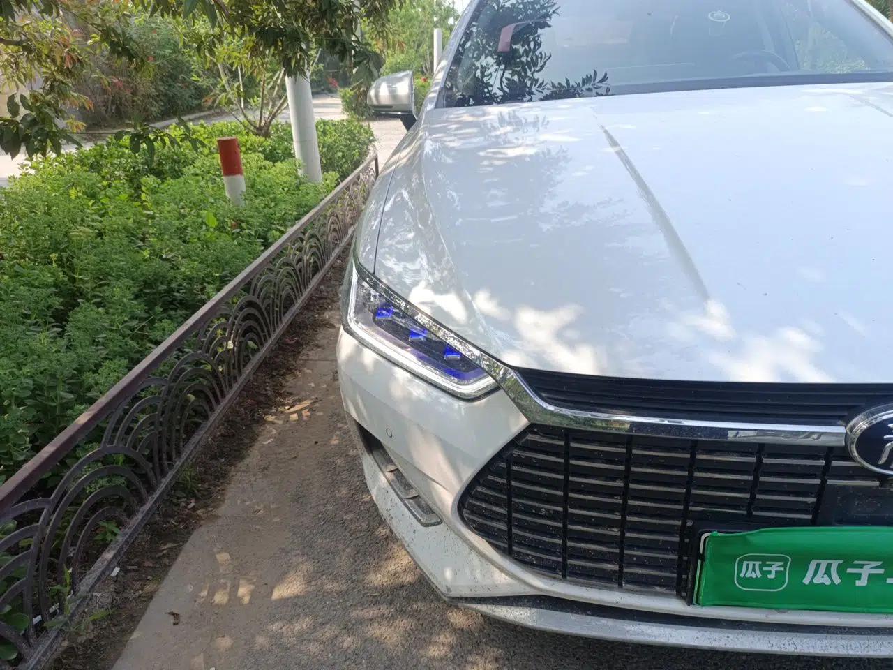 BYD Qin Pro New Energy 2019 EV Super Edition High-Power Smart Connect Luxurious Model — миниатюра 7