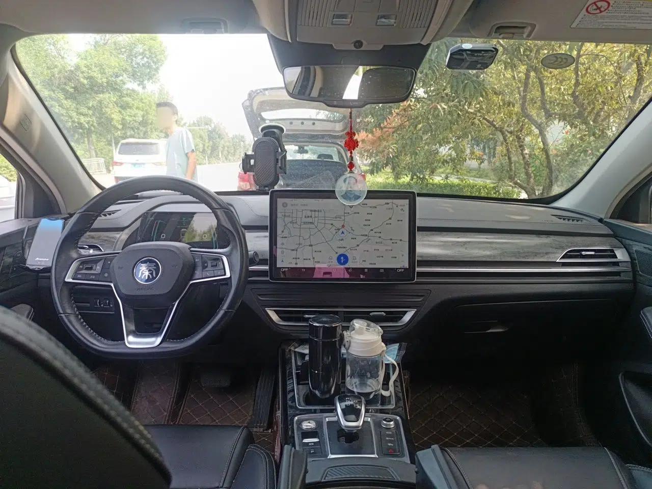 BYD Qin Pro New Energy 2019 EV Super Edition High-Power Smart Connect Luxurious Model — миниатюра 9