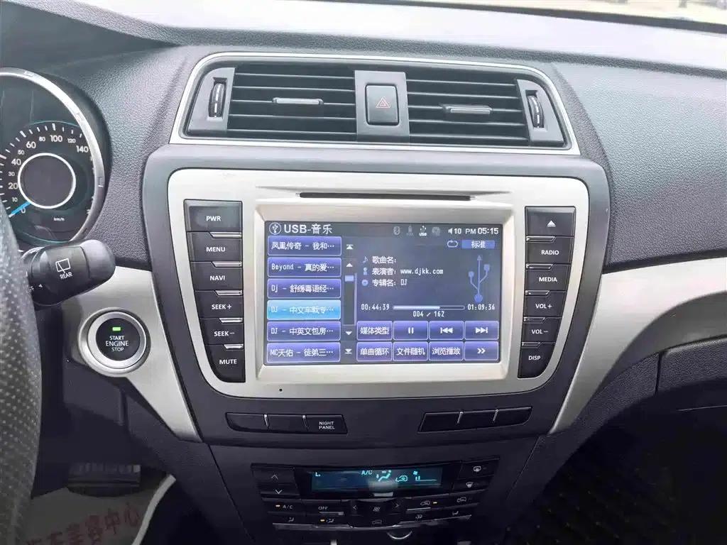 2015 Senova X65 2.0T Automatic Elite — миниатюра 17