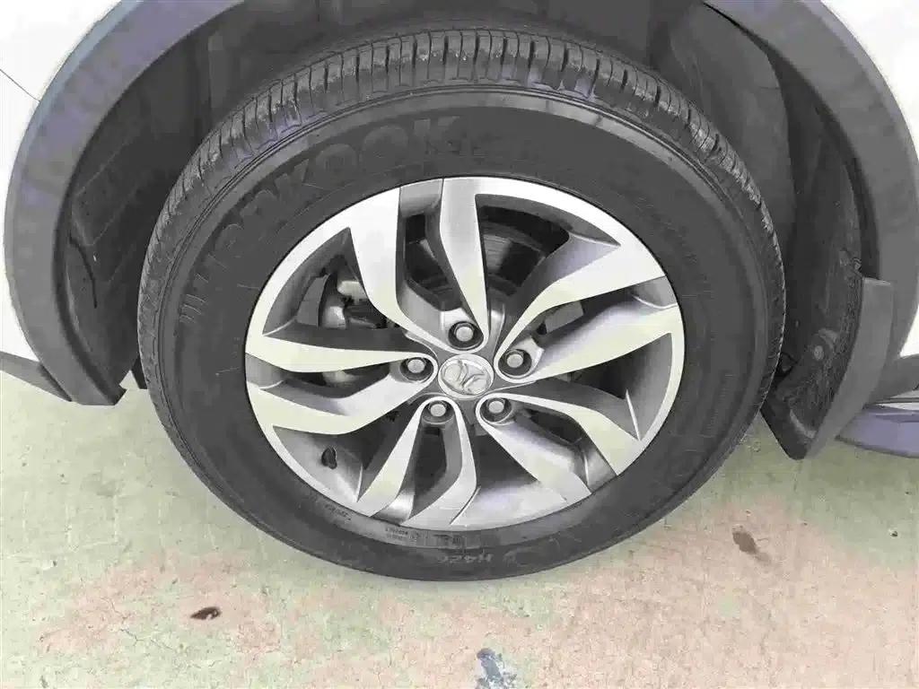 2015 Senova X65 2.0T Automatic Elite — миниатюра 19