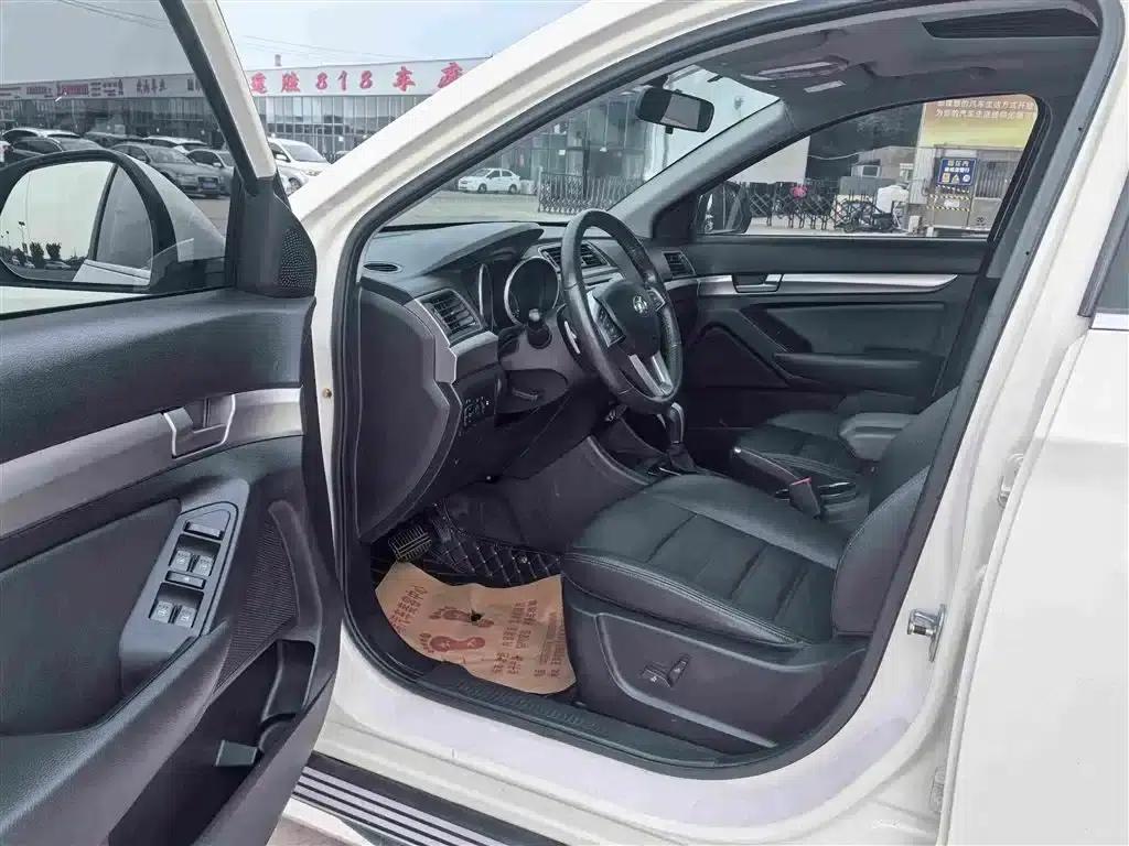 2015 Senova X65 2.0T Automatic Elite — миниатюра 4