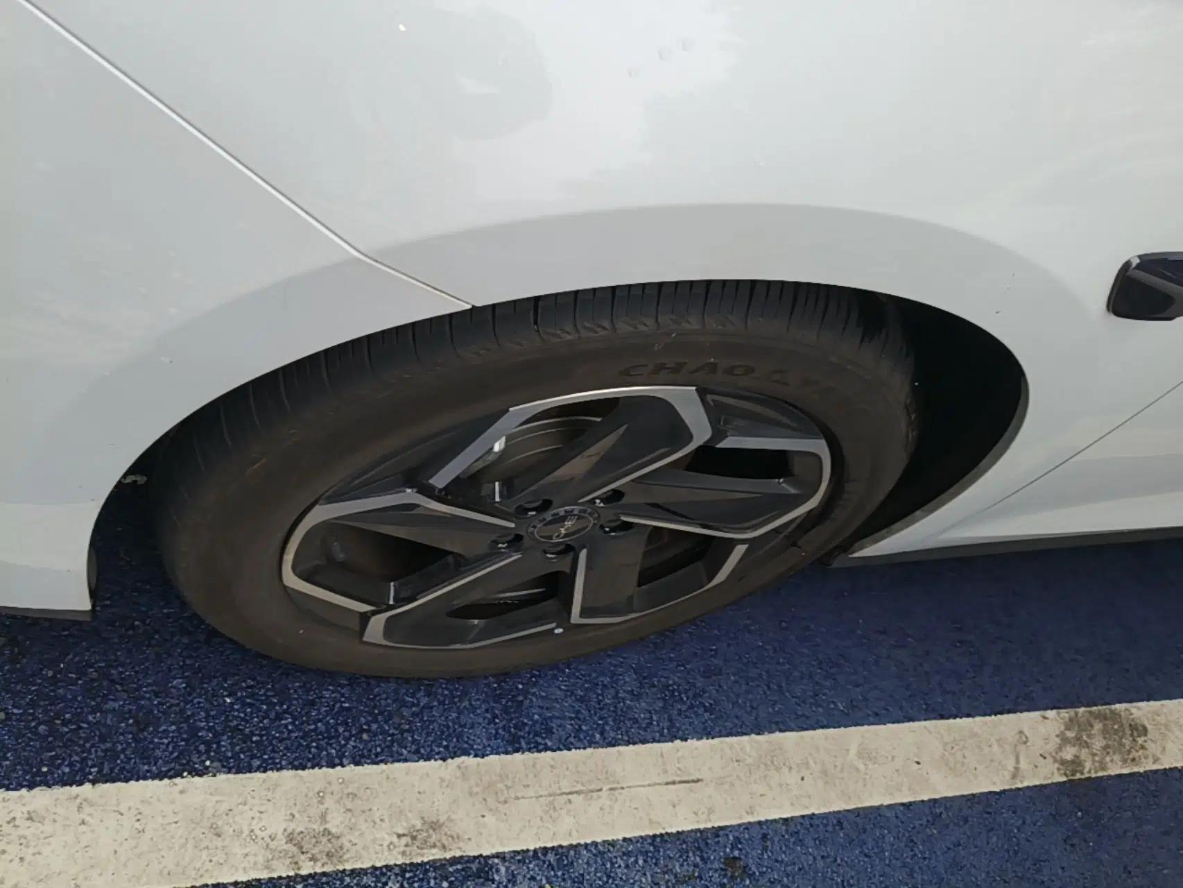 BYD Seal 06 DM-i Touring 2025 DM-i 80KM Prestigious Edition — миниатюра 10