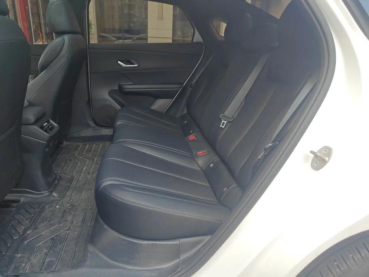 BYD e7 2025 Model 520 Smart Travel Edition — миниатюра 17