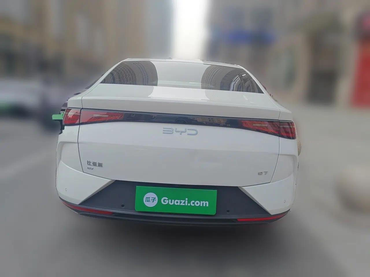 BYD e7 2025 Model 520 Smart Travel Edition — миниатюра 5
