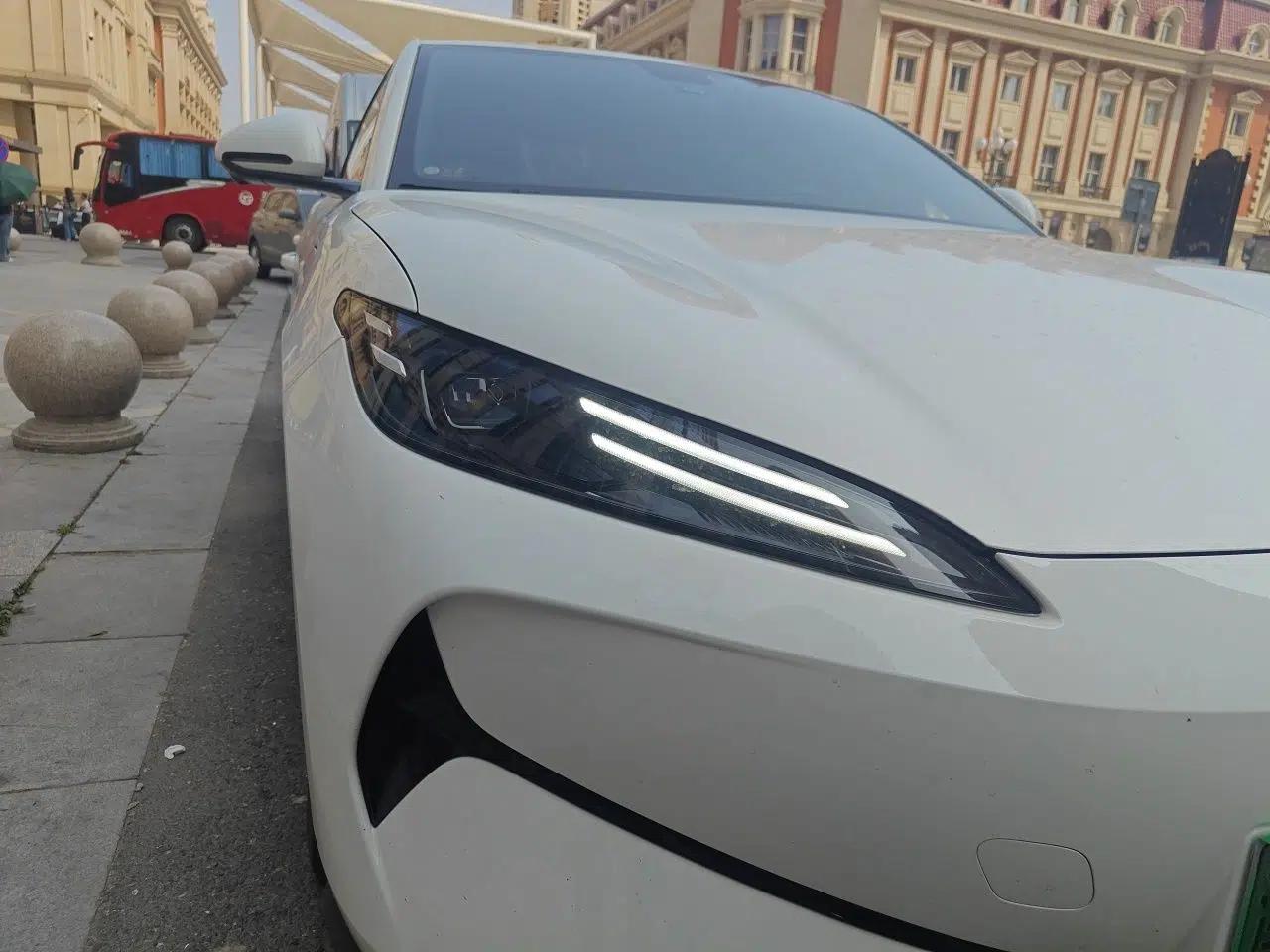 BYD e7 2025 Model 520 Smart Travel Edition — миниатюра 7